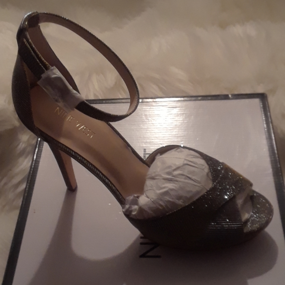 Nine West